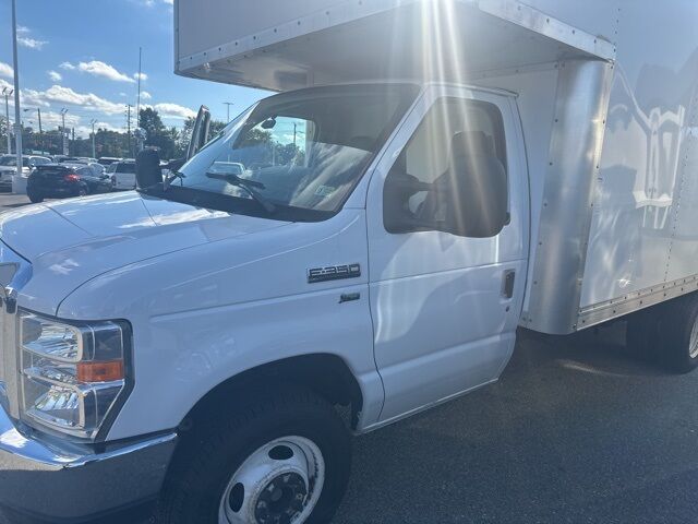 Ford E-350