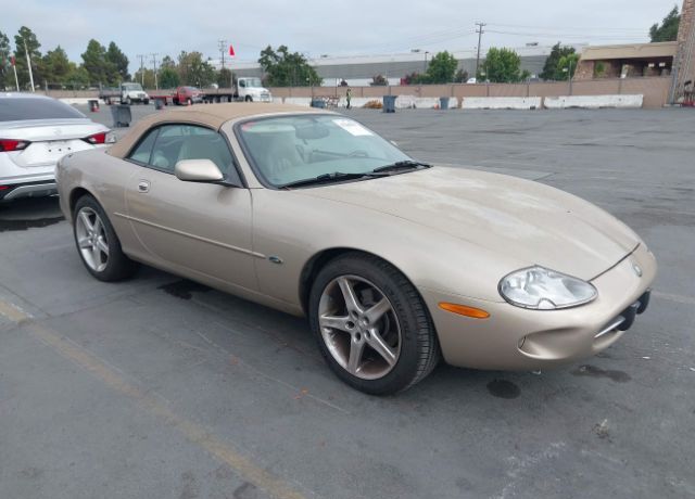 Jaguar XK8