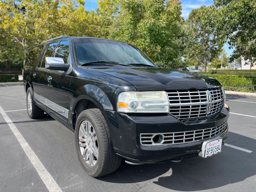 Lincoln Navigator