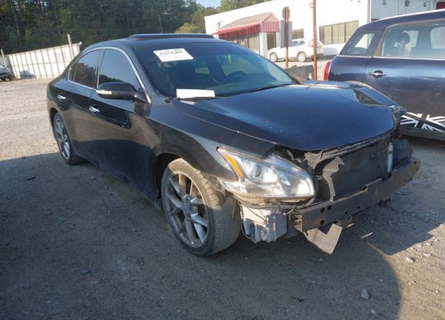 Nissan Maxima