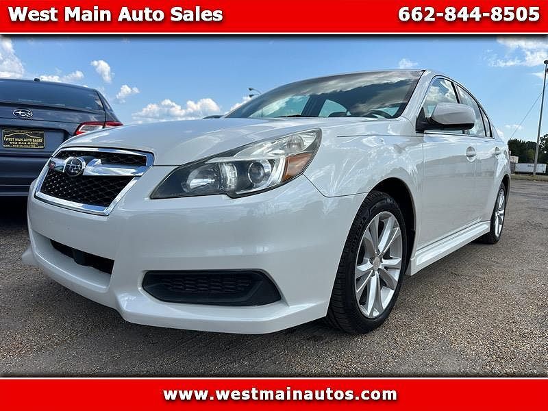 2013 SUBARU Legacy