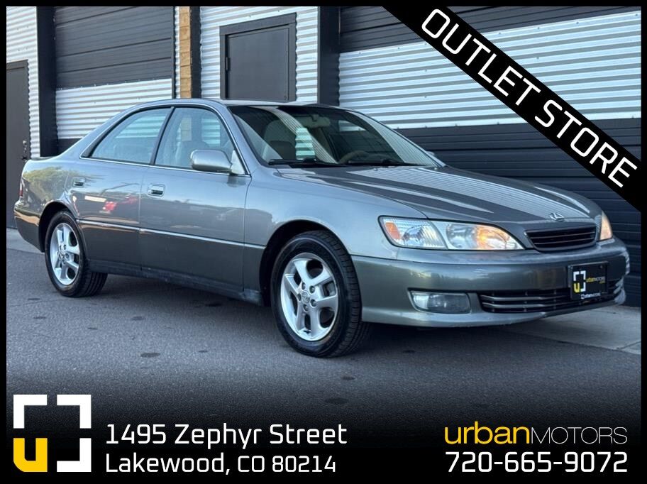 Lexus ES