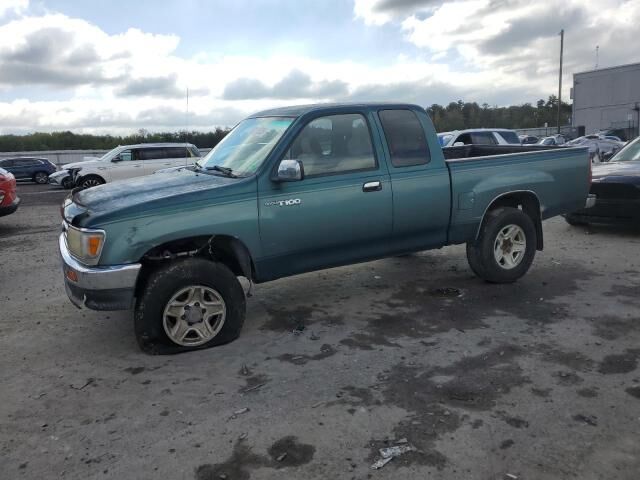 Toyota T100