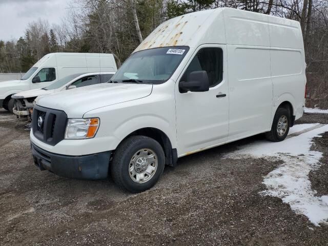 Nissan NV