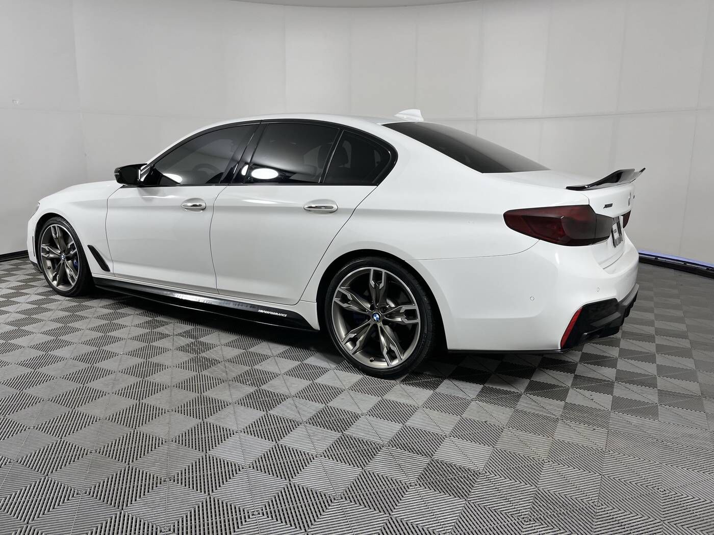 2018 BMW M550i