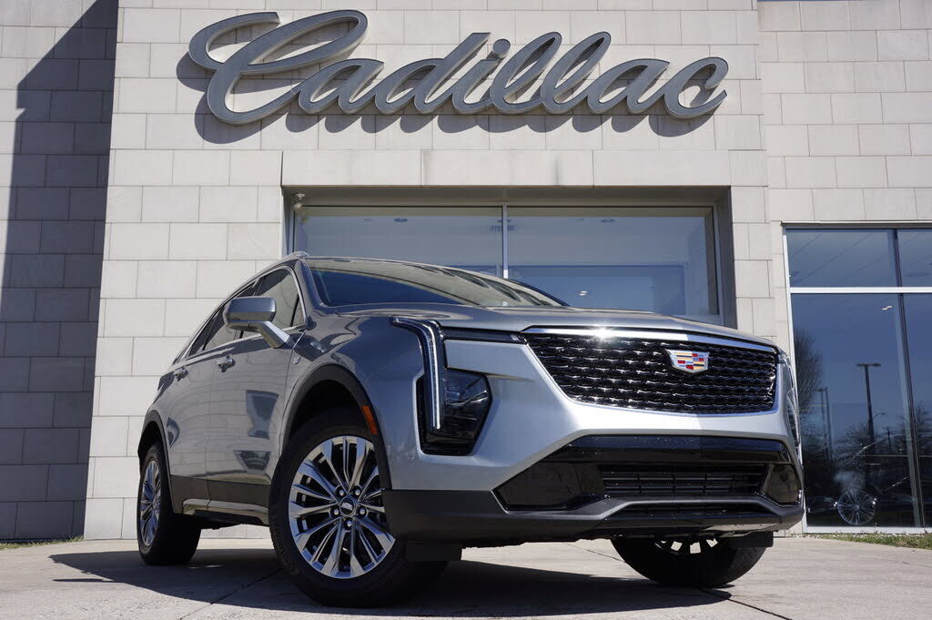 2025 CADILLAC XT4