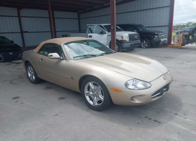 Jaguar XK8