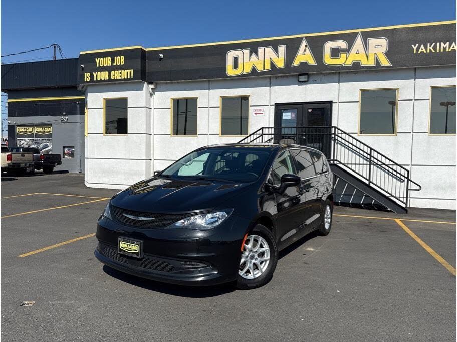 2022 CHRYSLER Pacifica