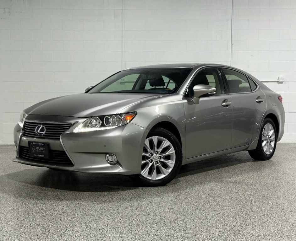 2015 Lexus ES