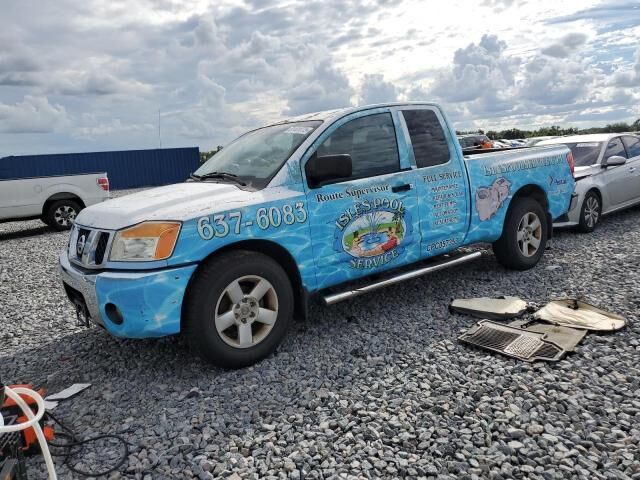 Nissan Titan