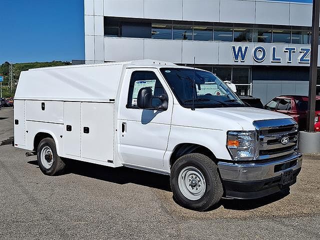 2026 FORD E-350