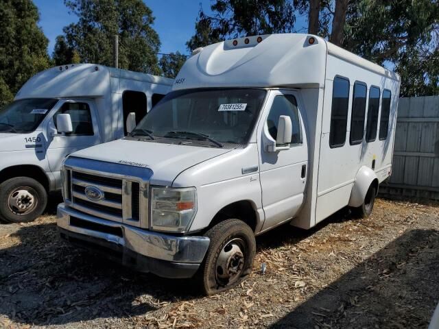 Ford E-350