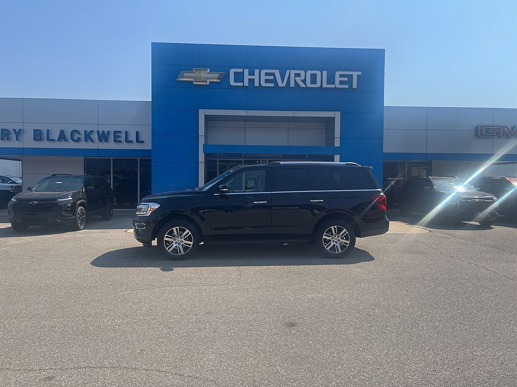 2024 FORD Expedition