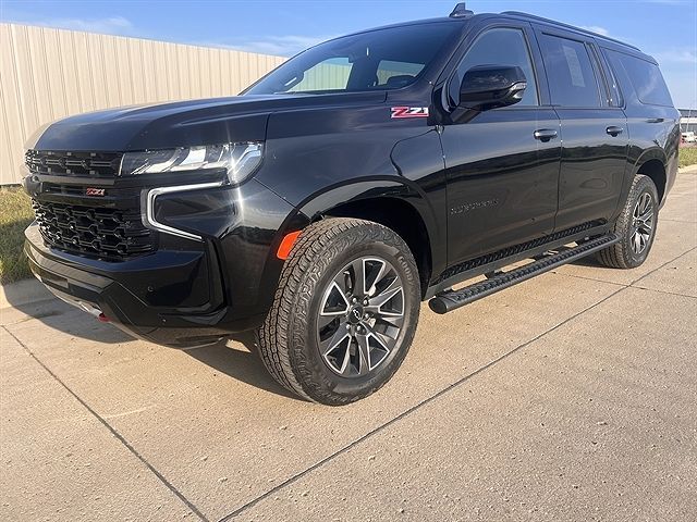 2023 CHEVROLET Suburban