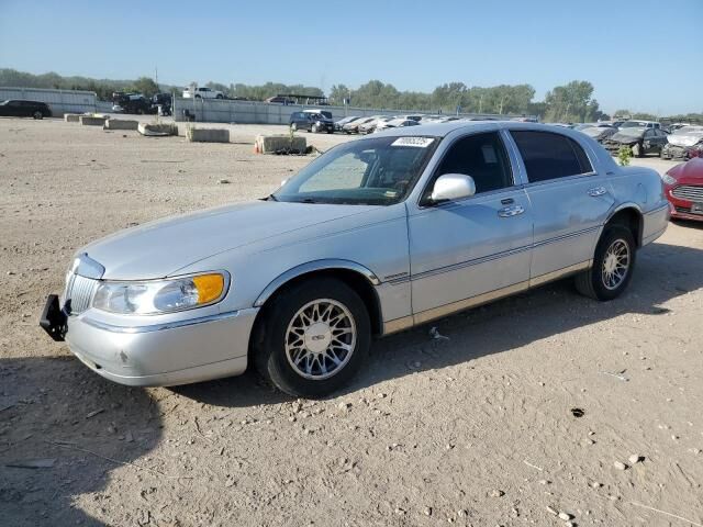 Lincoln Town Car
