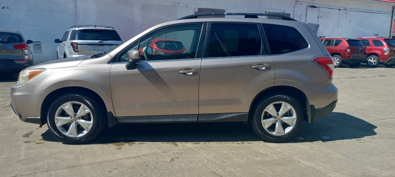 2014 SUBARU Forester