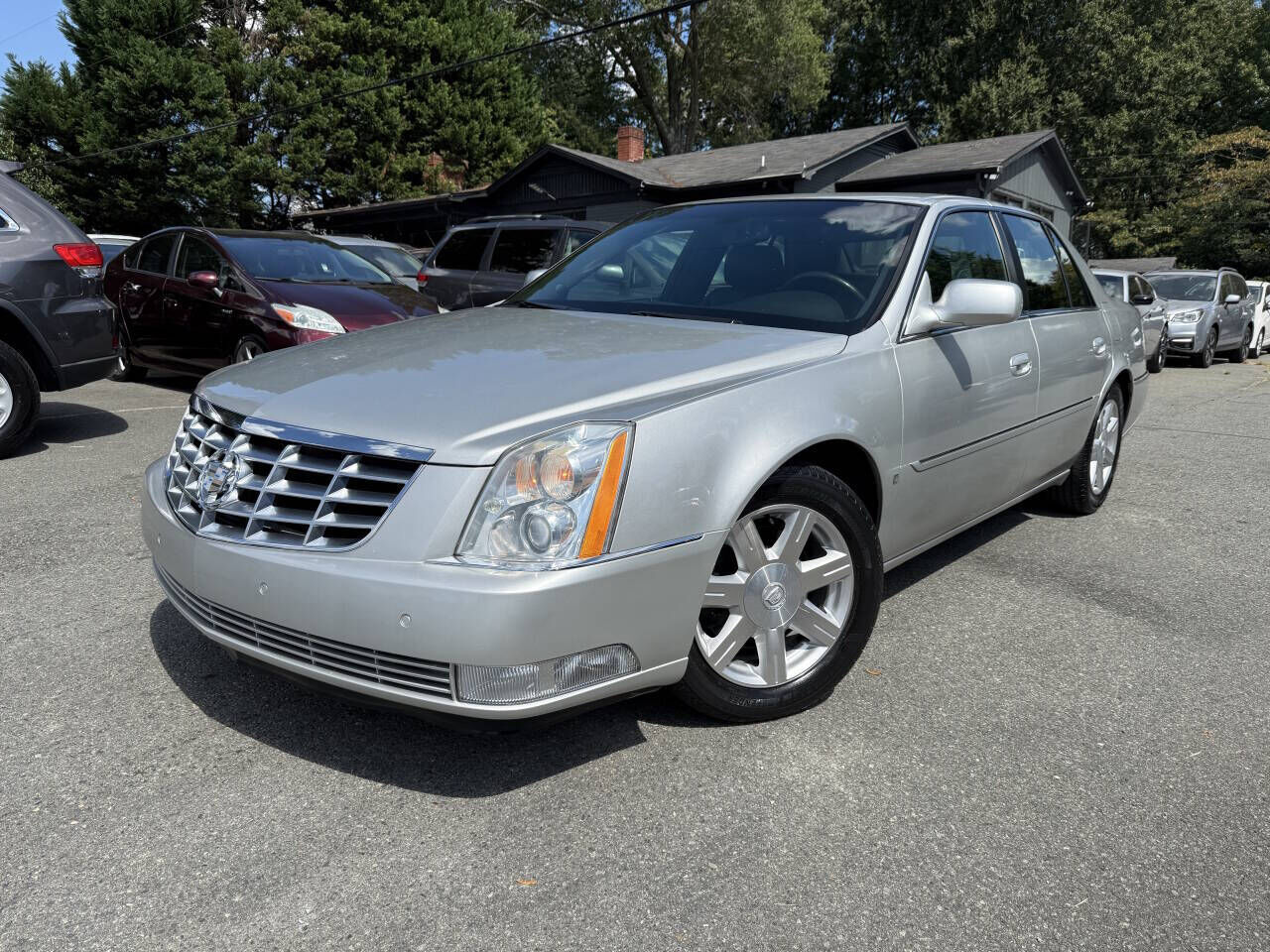 Cadillac DTS