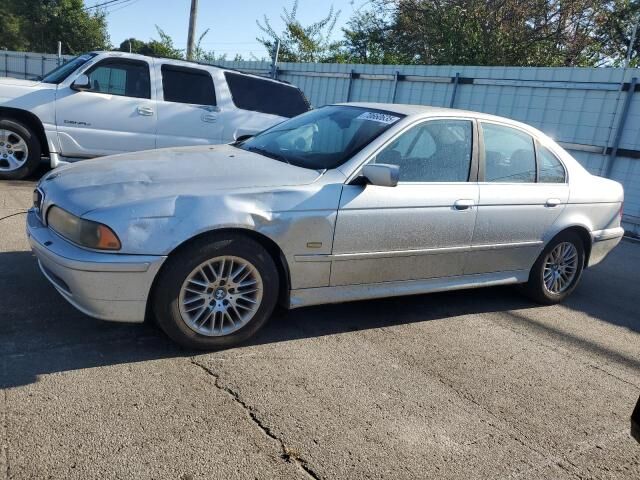 BMW 530i