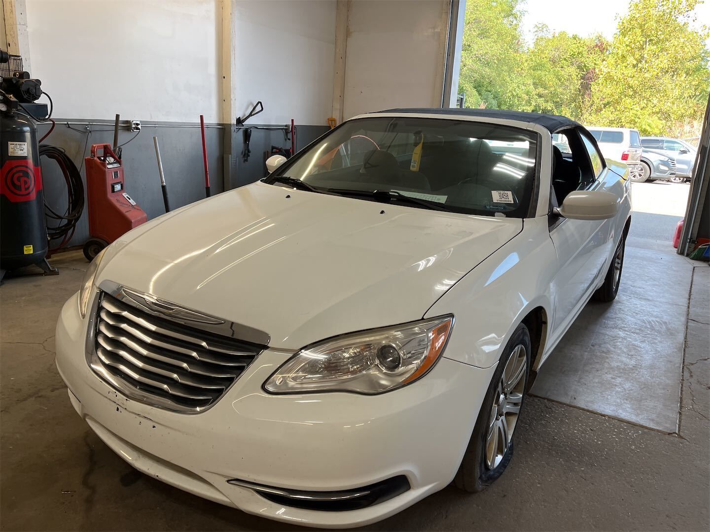 Chrysler 200