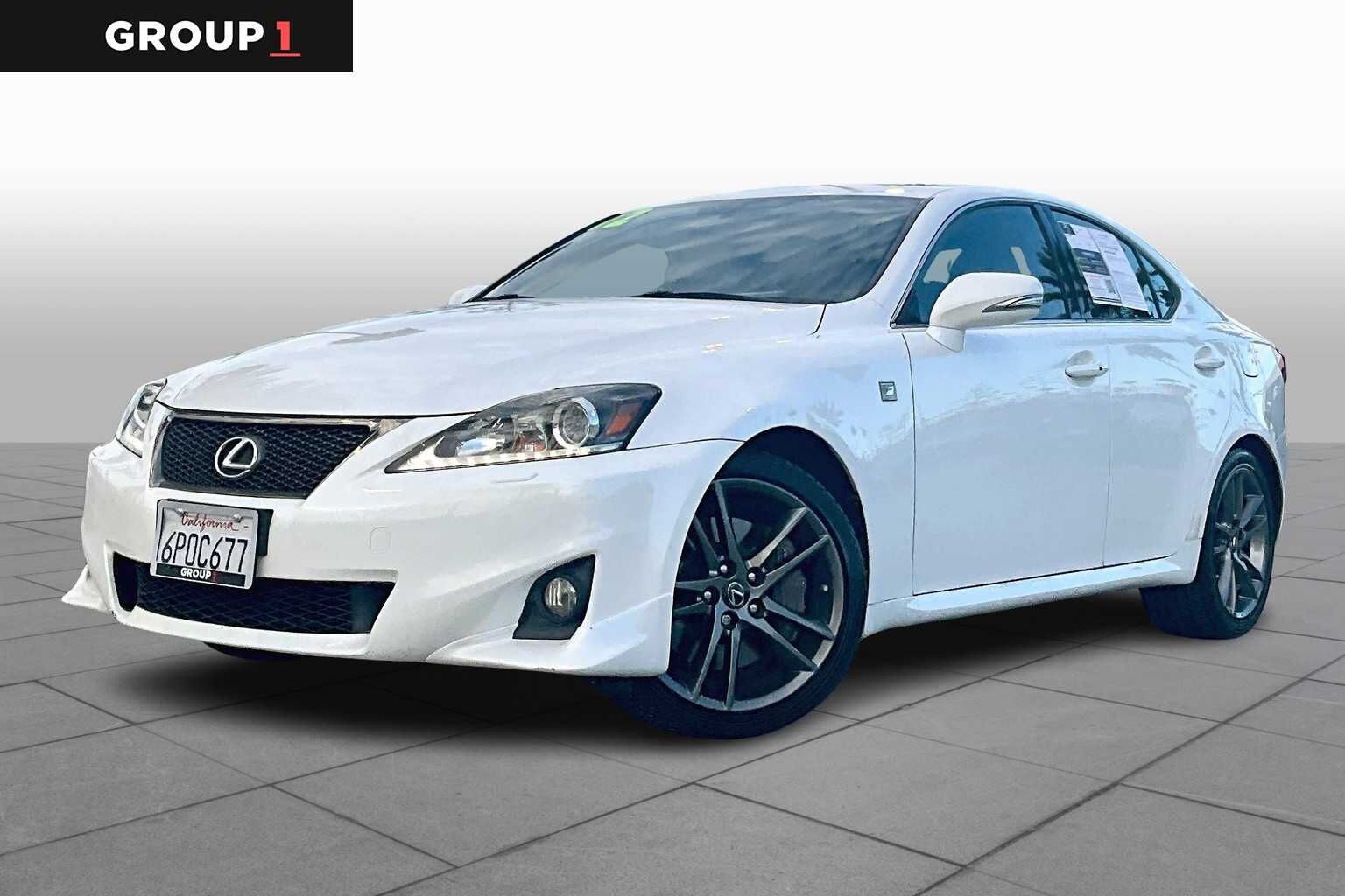 Lexus IS