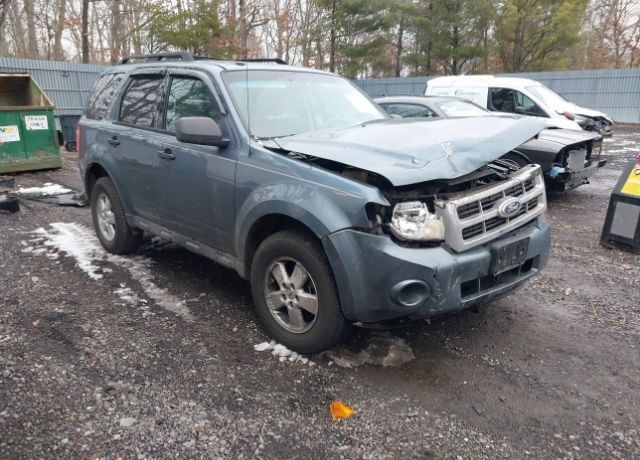 2010 FORD Escape