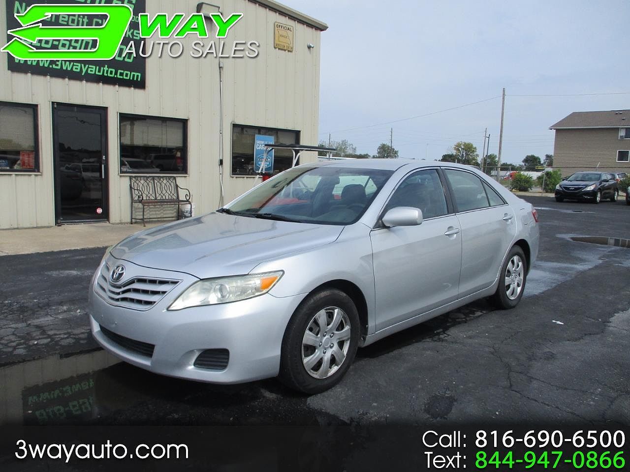 2010 TOYOTA Camry