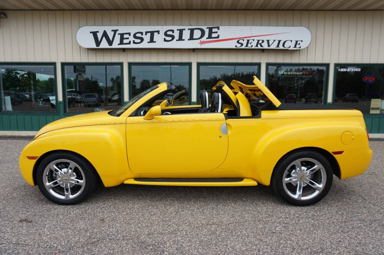 2004 CHEVROLET SSR