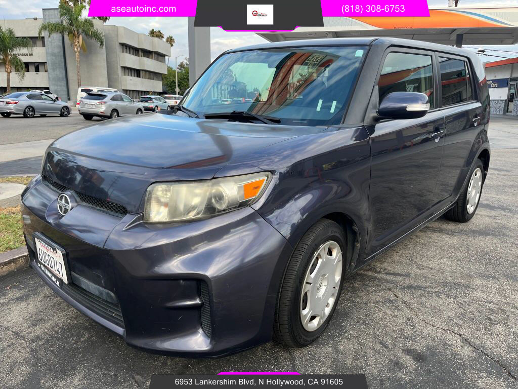 Toyota SCION xB