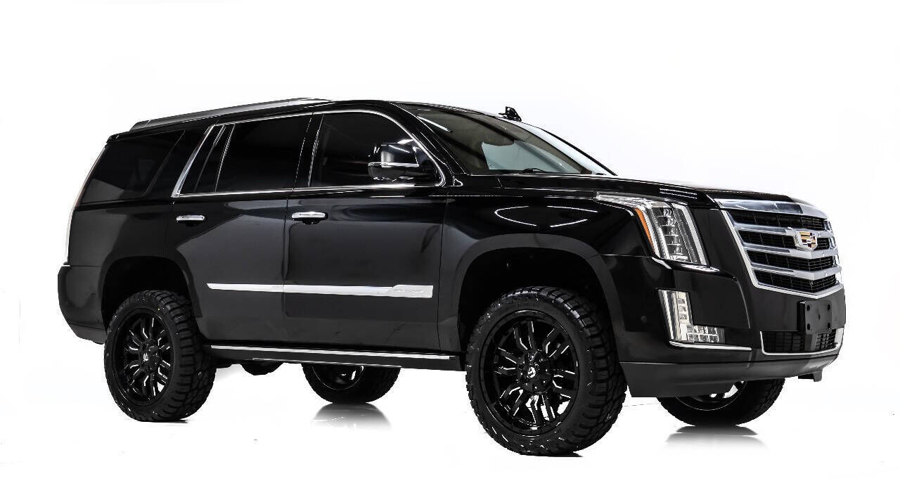 2020 CADILLAC Escalade