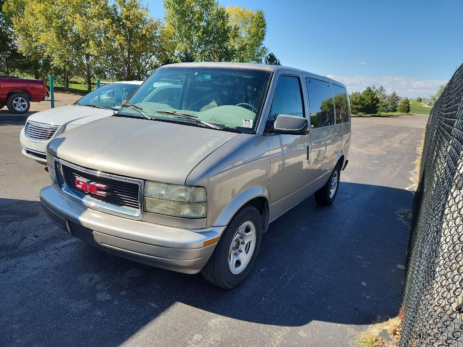 GMC Safari