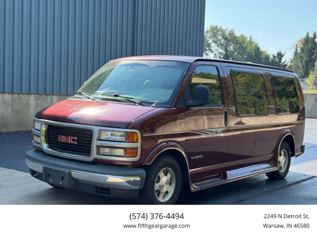 GMC Savana