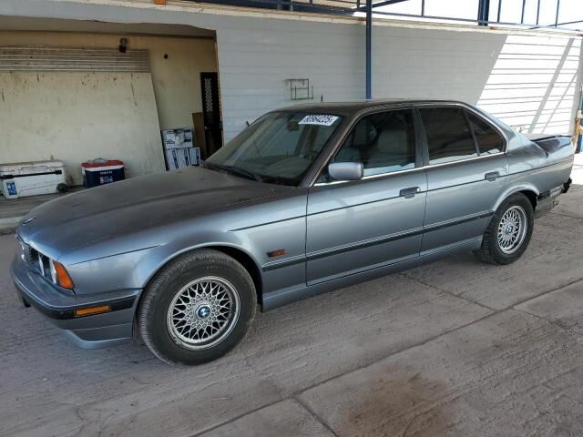 BMW 525i