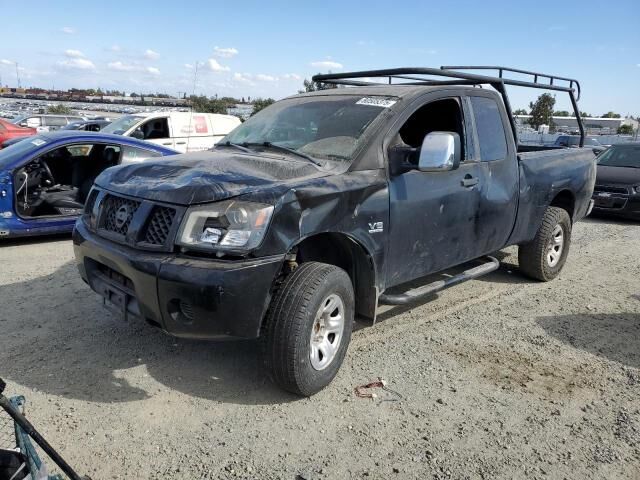 Nissan Titan