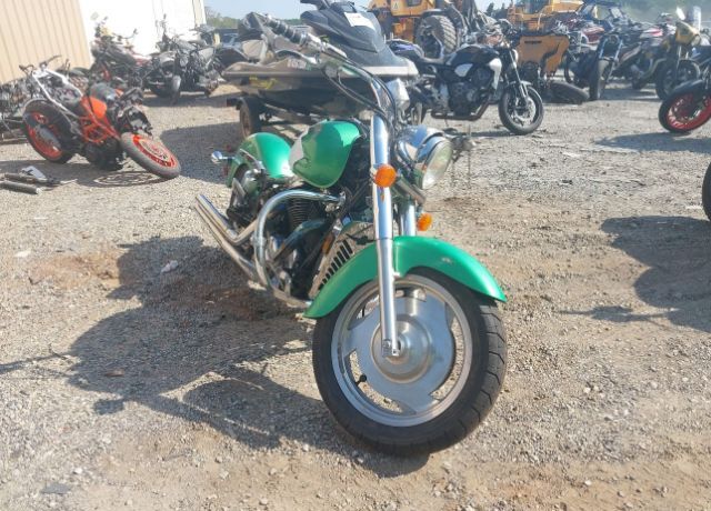 Honda VT1100C2 (SHADOW SABRE)