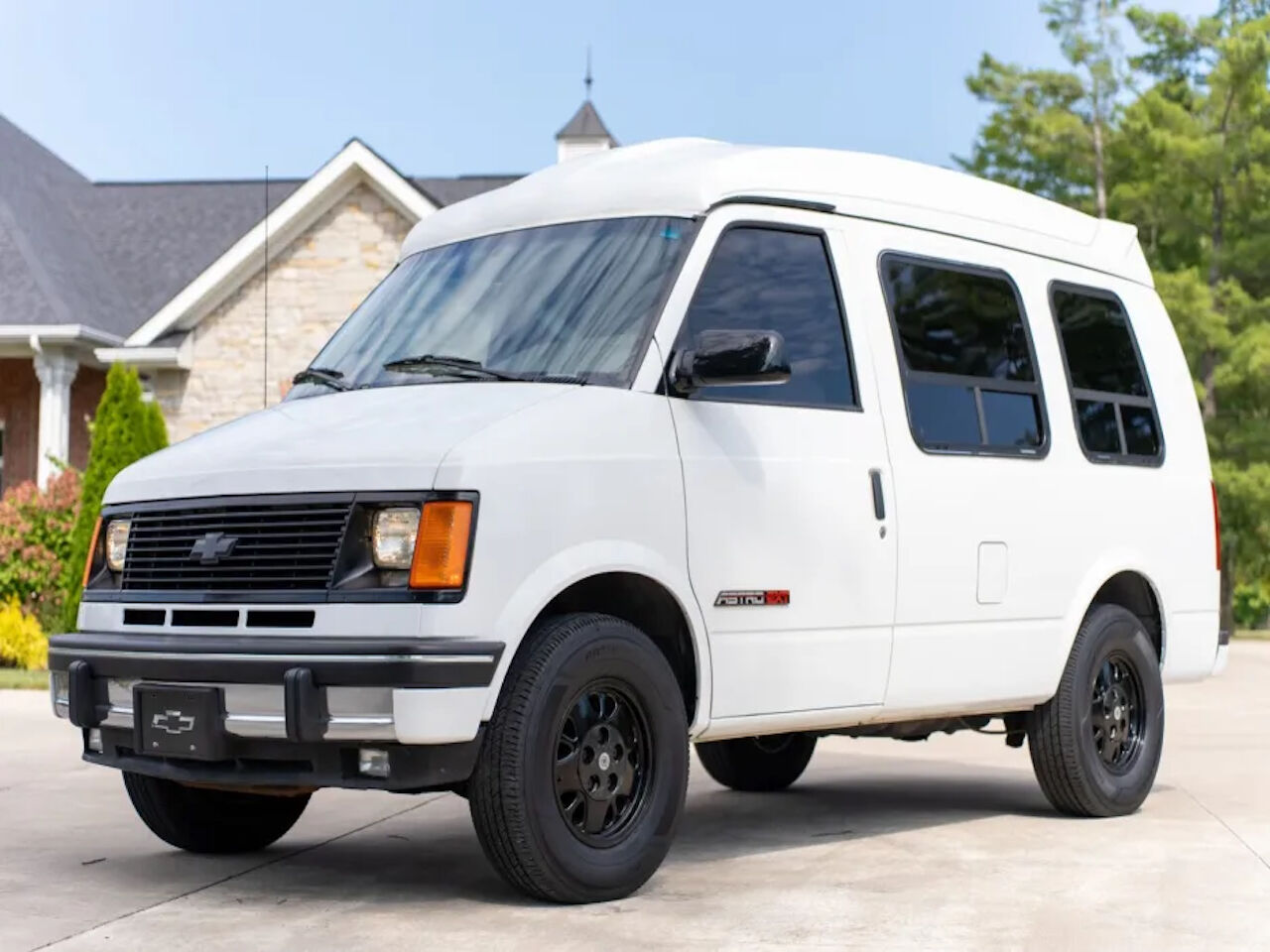 Chevrolet Astro Van