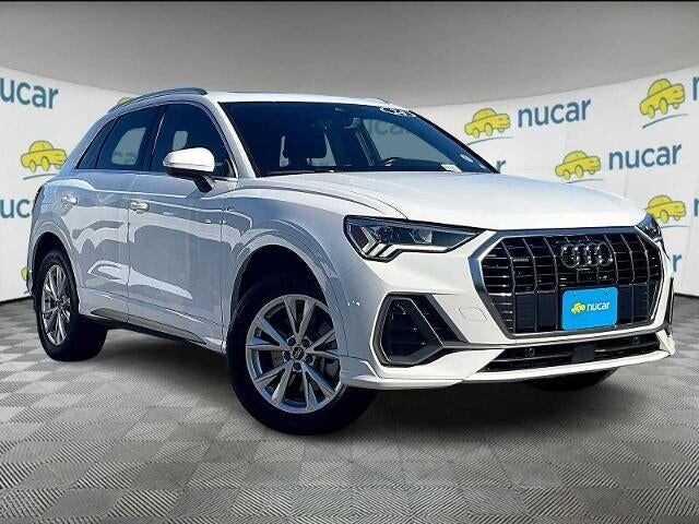 2024 AUDI Q3