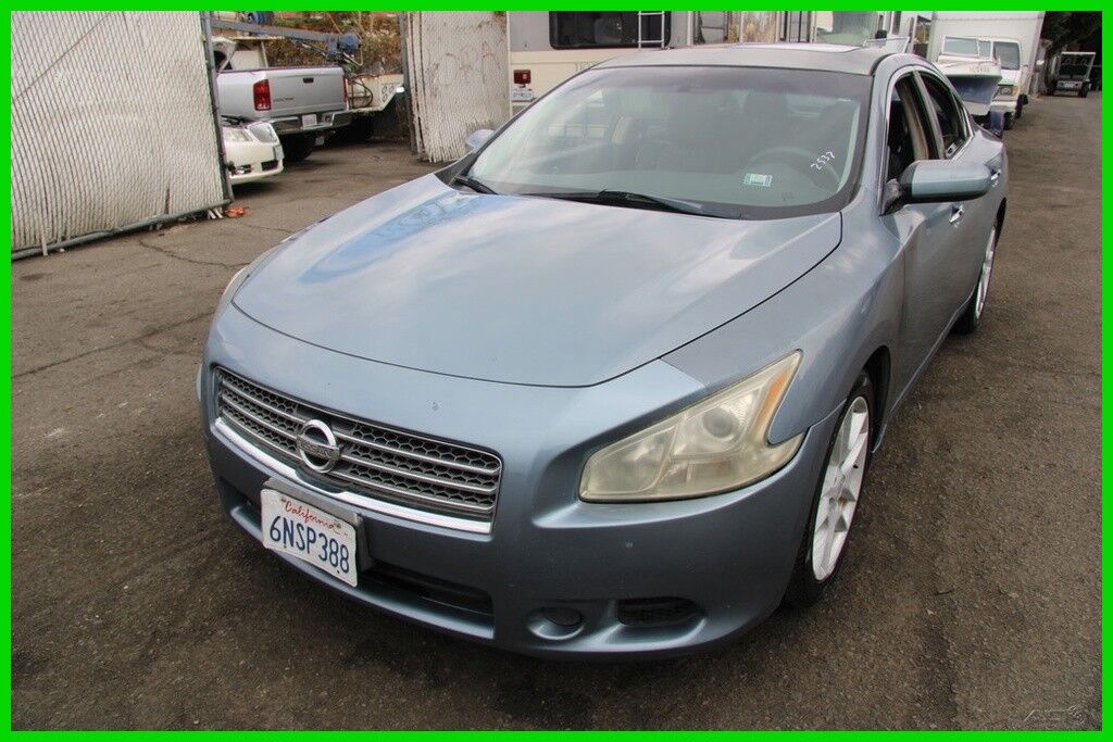 Nissan Maxima