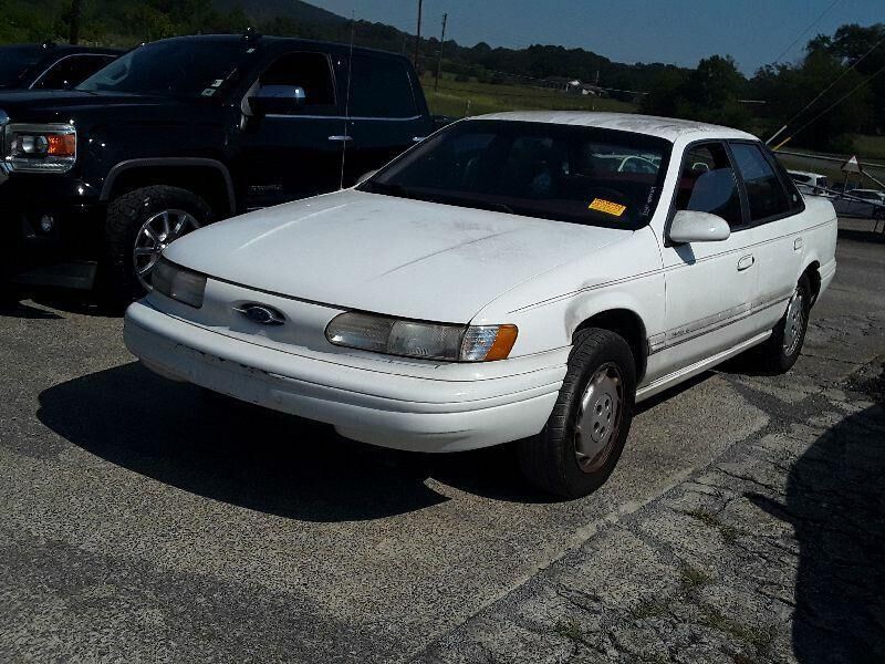 Ford Taurus