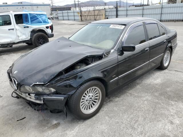 BMW 528i