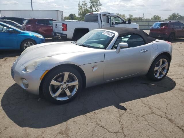 Pontiac Solstice