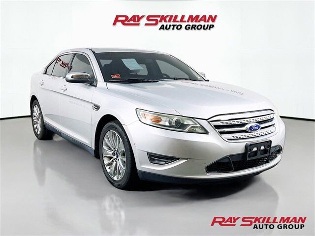 Ford Taurus