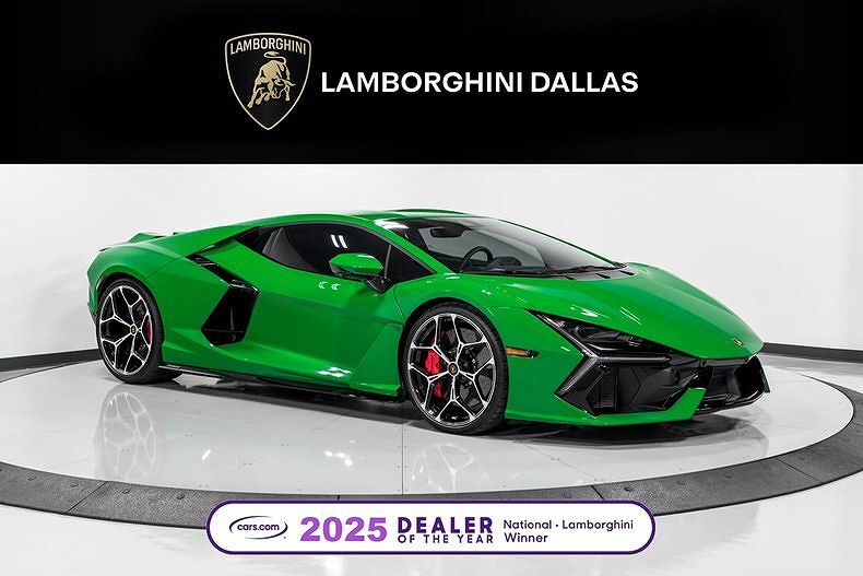 2024 LAMBORGHINI Revuelto