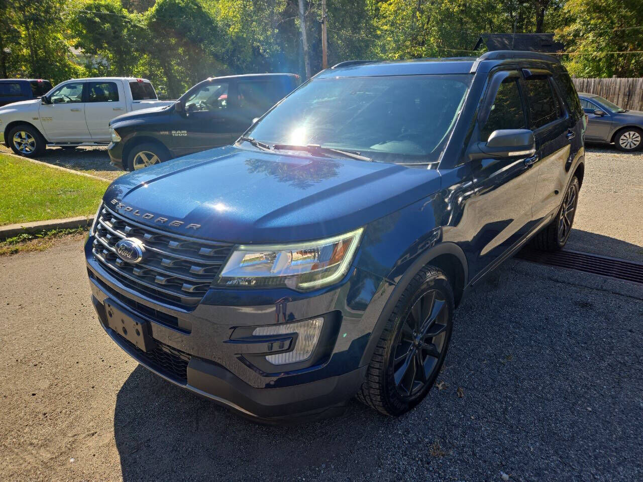 2017 FORD Explorer