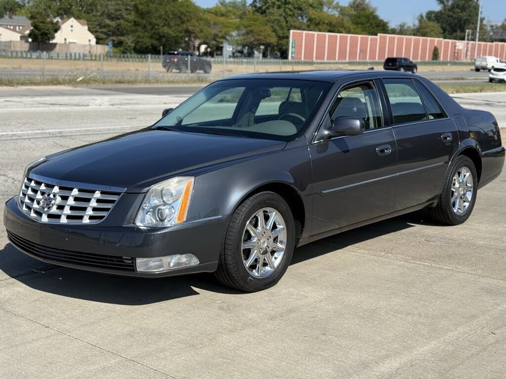 Cadillac DTS