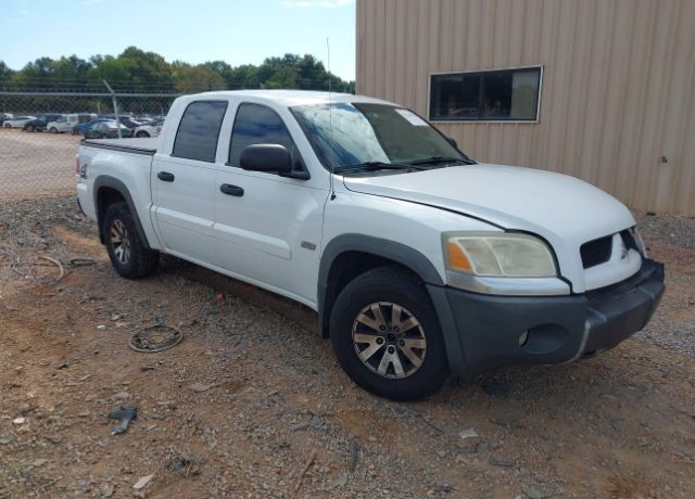 Mitsubishi Raider