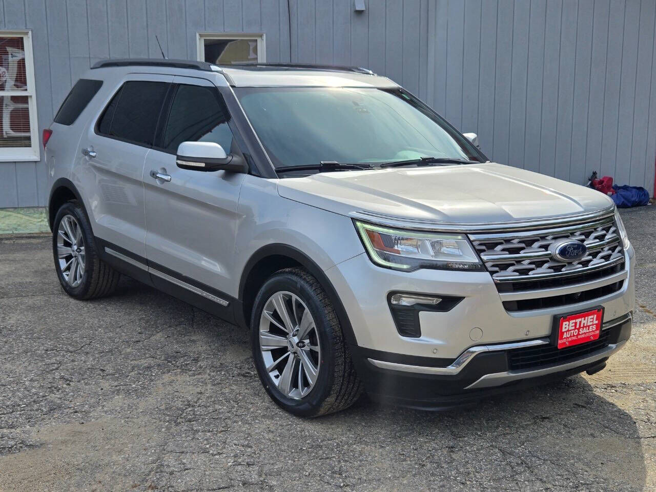 2018 FORD Explorer