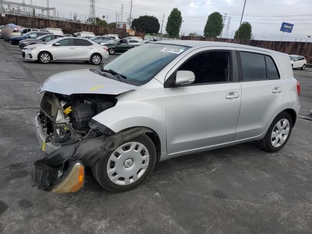 Toyota SCION xD