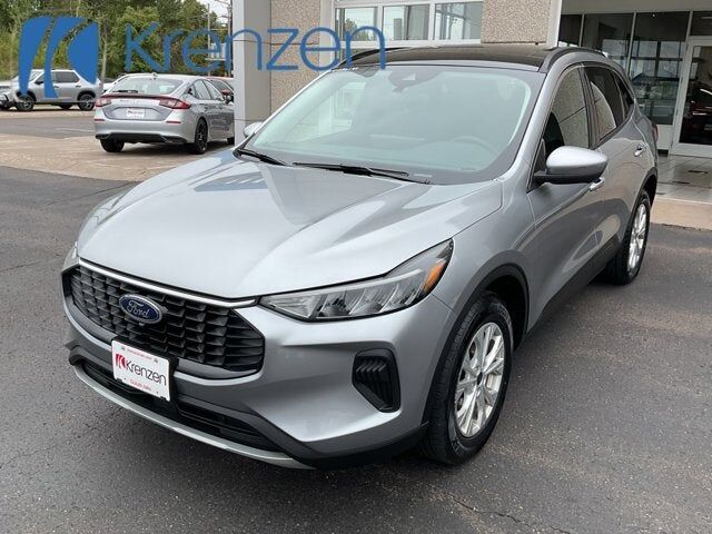 2024 FORD Escape