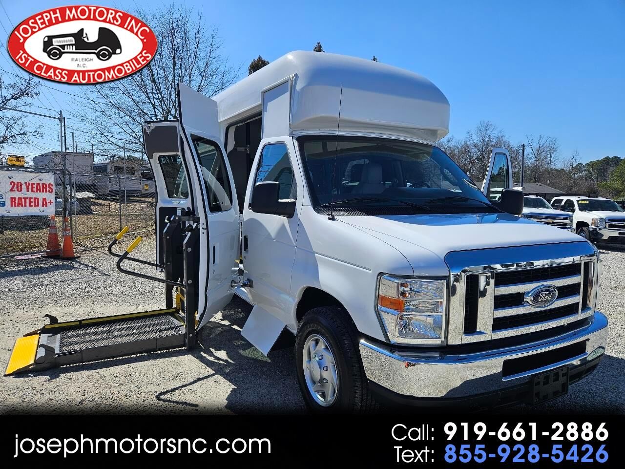 2013 FORD E-350