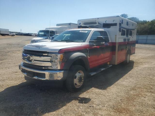 Ford F-550